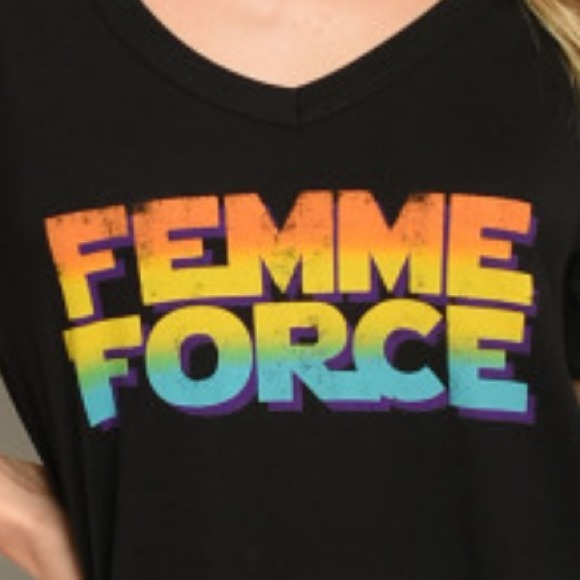 NWT Feminist Black Short Sleeve Graphic T-shirt - Picture 4 of 4